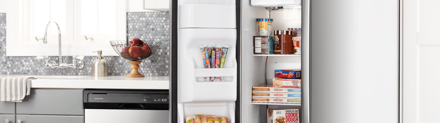 BOTTOM FREEZERS